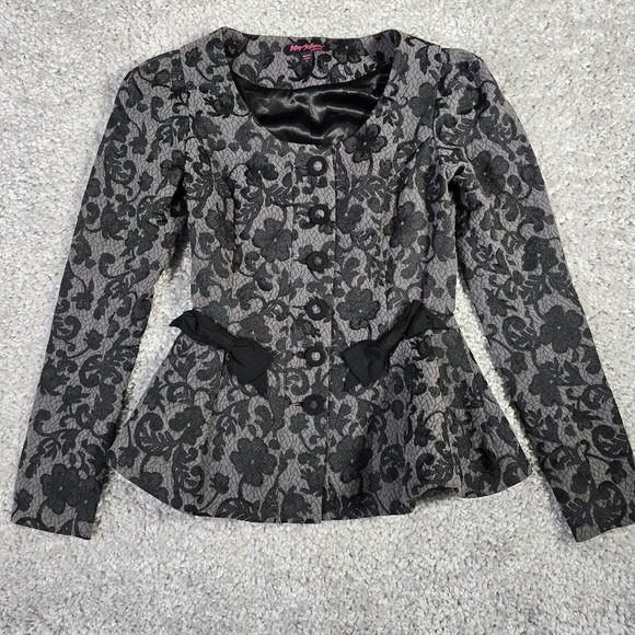Betsey Johnson Jacket Womens 2 Black Brocade Peplum Runway Gothic Chic - Picture 2 of 16